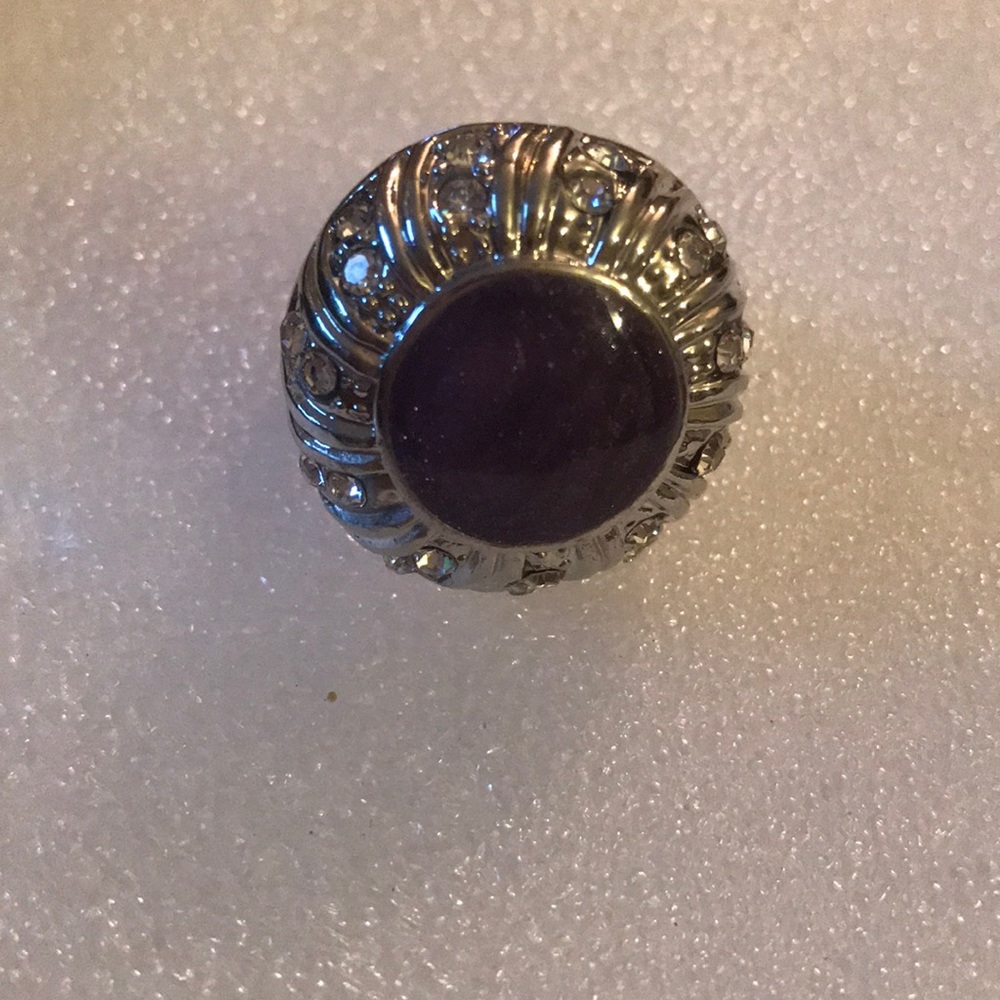 Vintage enamel rhinestone ring